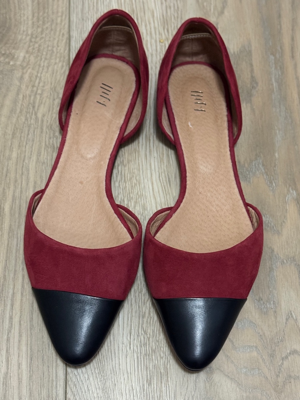 J. Jill D'Orsay Women's Flats w/Contrasting Black Pointed Toe Cap Sz. 10 - Picture 2 of 7